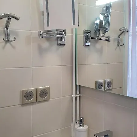 Bernardo 42 Galande アパート パリ