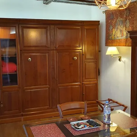 Bernardo 42 Galande Apartment Paris